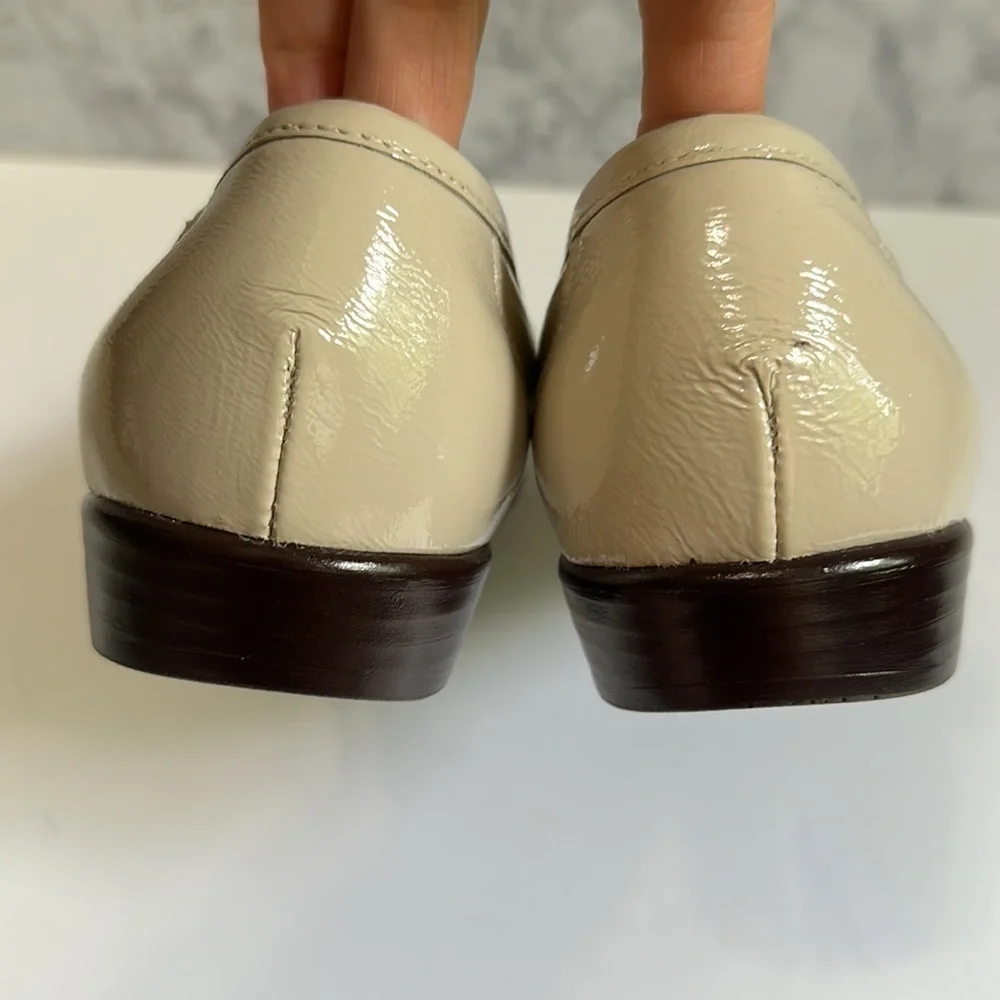 New SAS Metro Leather Loafer Bone Patent cream tan moccasins buckle shoes